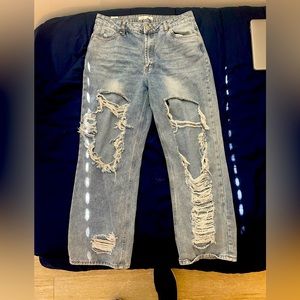 Ripped Boyfriend Jeans